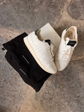 Kris van assche 
Men’s 44 Dior